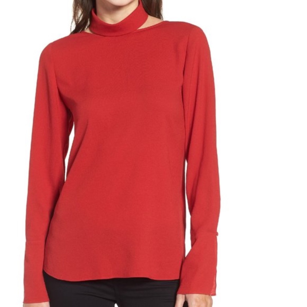 Trouve Cutout Turtleneck Top